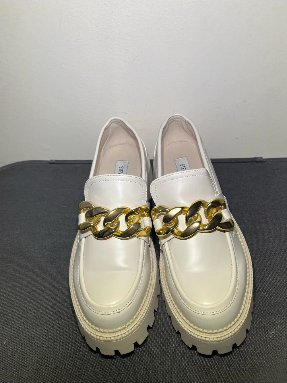 Steve Madden Cream-White Loafers with Gold Chain Detail